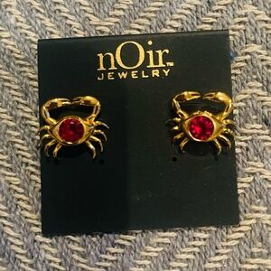 nOir Jewelry Gold Red Crystal Coco Crab Earrings
